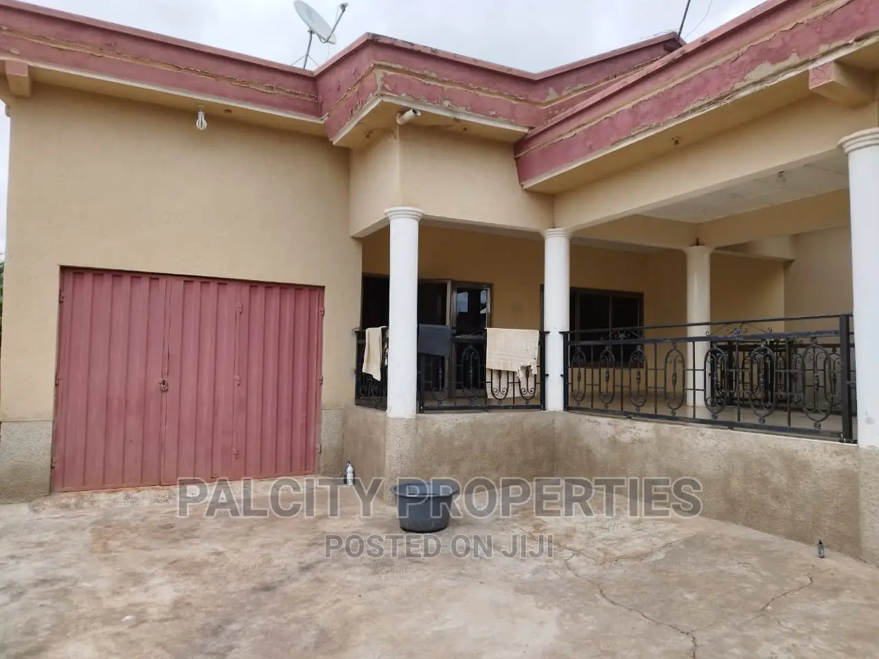 4bdrm House in Santasi Kotwi, Kumasi Metropolitan for sale