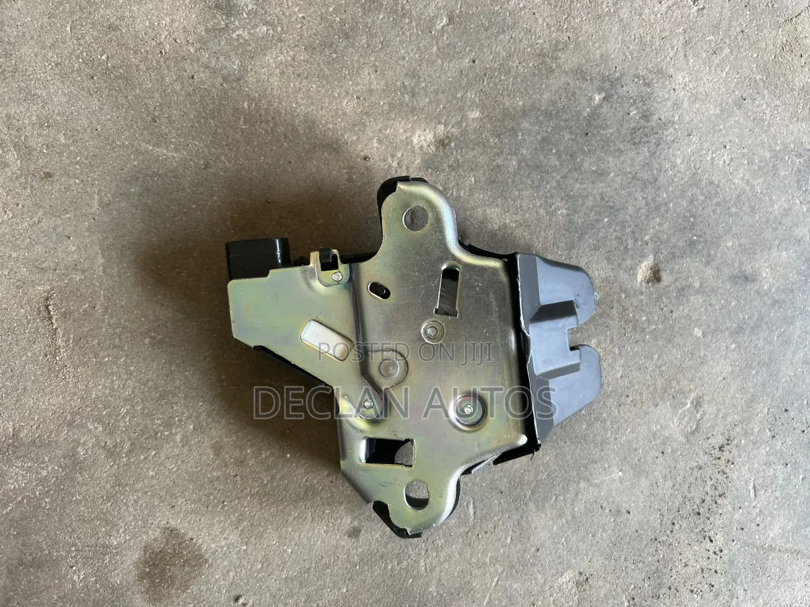 Toyota Corolla 2014 - 2019 Boot Lock