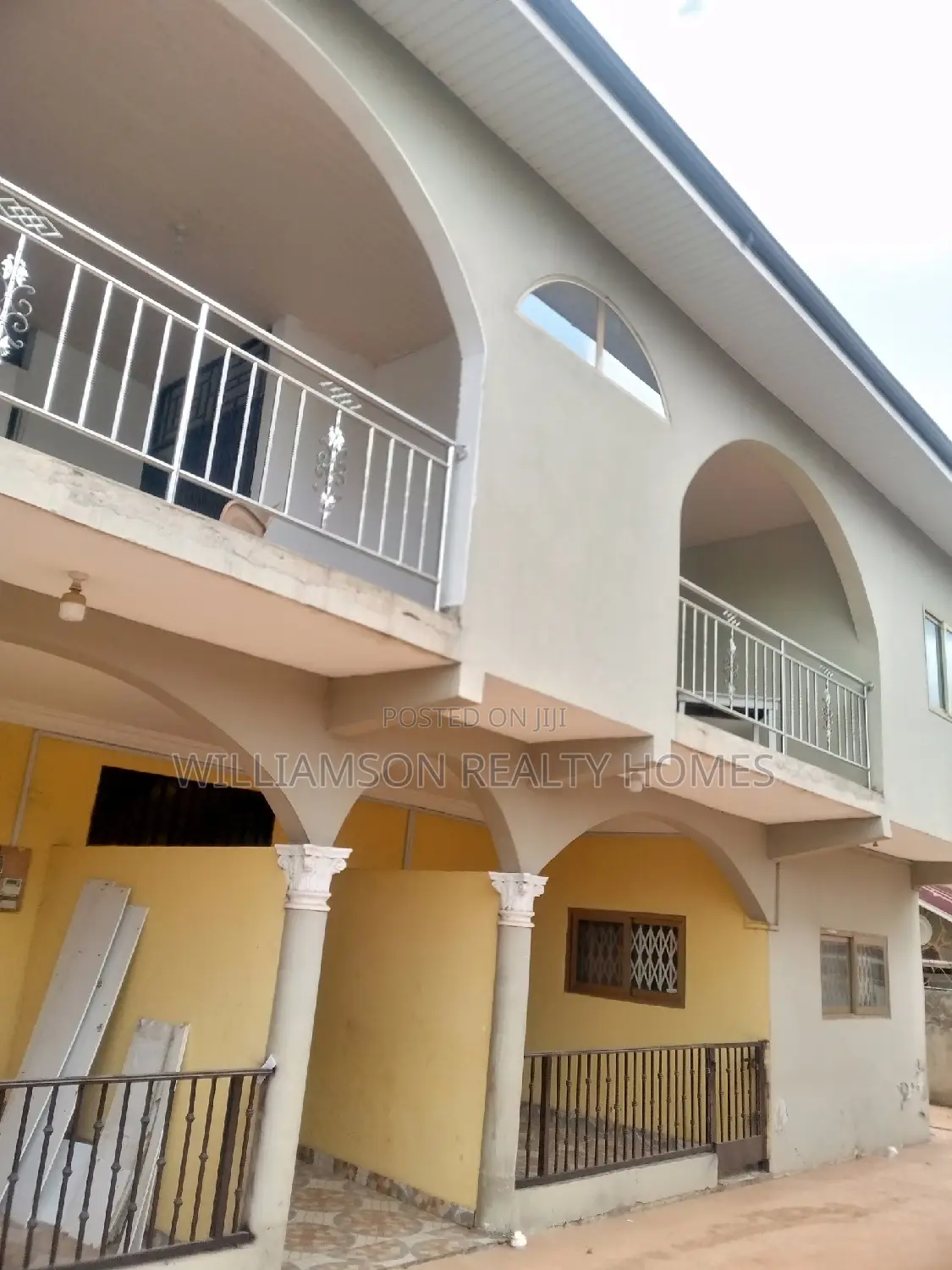 2bdrm Apartment in Community 18 Area, Spintex for rent
