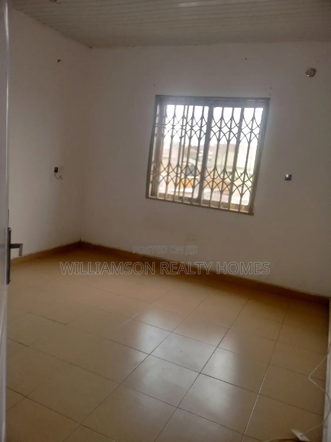 2bdrm Apartment in Community 18 Area, Spintex for rent