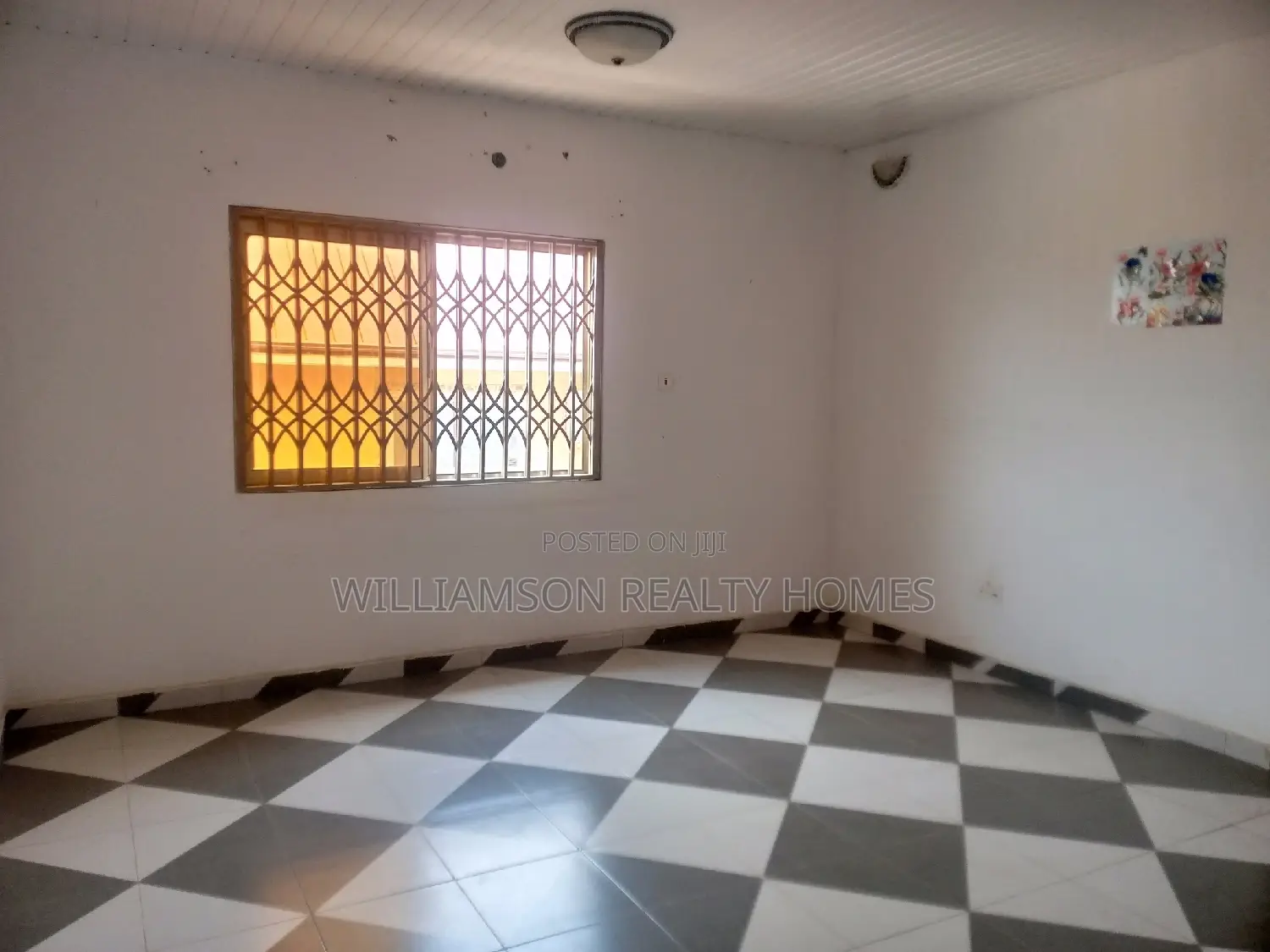 2bdrm Apartment in Community 18 Area, Spintex for rent