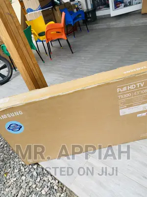 Elegant Black Samsung 32T5300 32 Inch Full HD Tv 