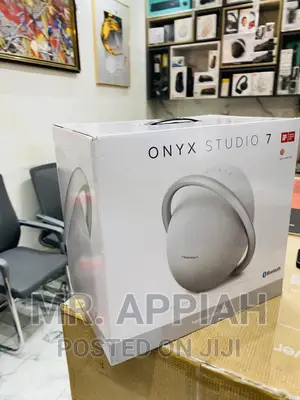 Smart Onyx 7 Harman Kardon Bluetooth Chargeable Speaker 