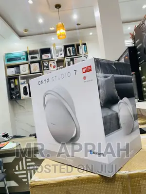 Sealed Kardon Harman Onyx 7 Bluetooth Chargeable Speaker.