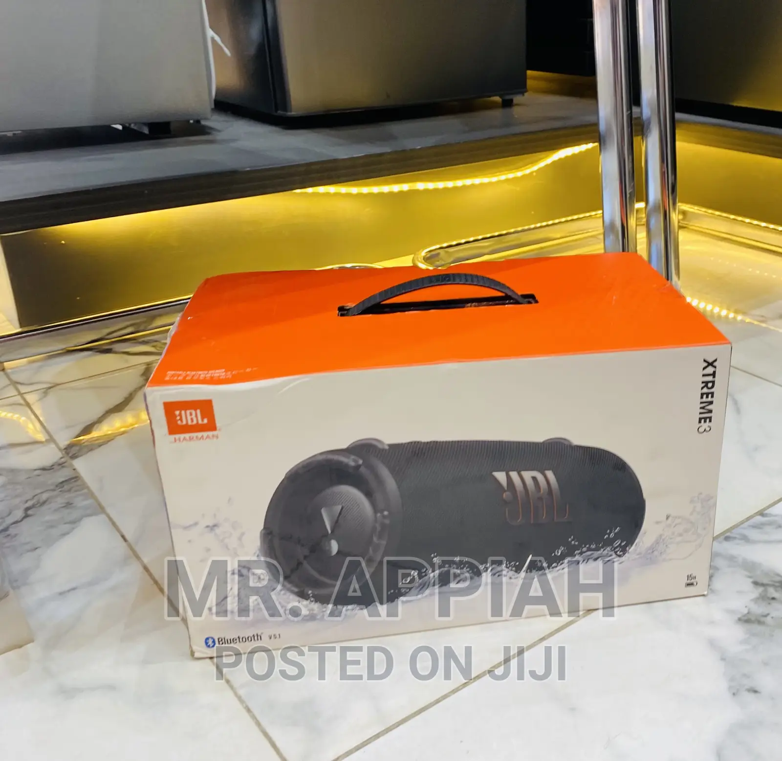 Waterproof JBL Bluetooth Chargeable Speaker(Black) 