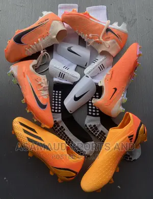 Original Football New Cleat at Cool Price