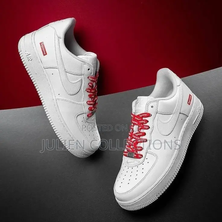 Nike Air Force Supreme