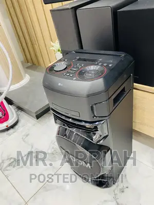 Latest and Affordable LG Xboom ON7 Bluetooth Audio System.