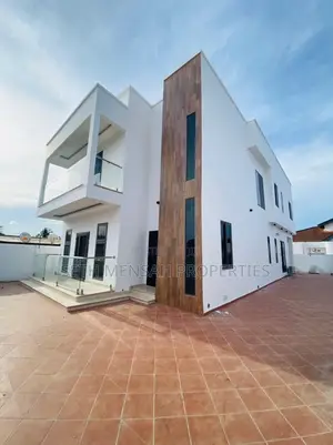 4bdrm House in Spintex for sale