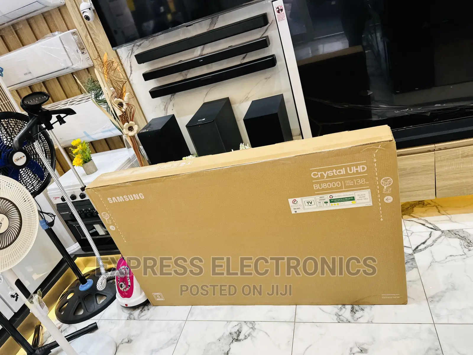 Quality Display Uhd Smart Samsung 55”Bu8000 Tv