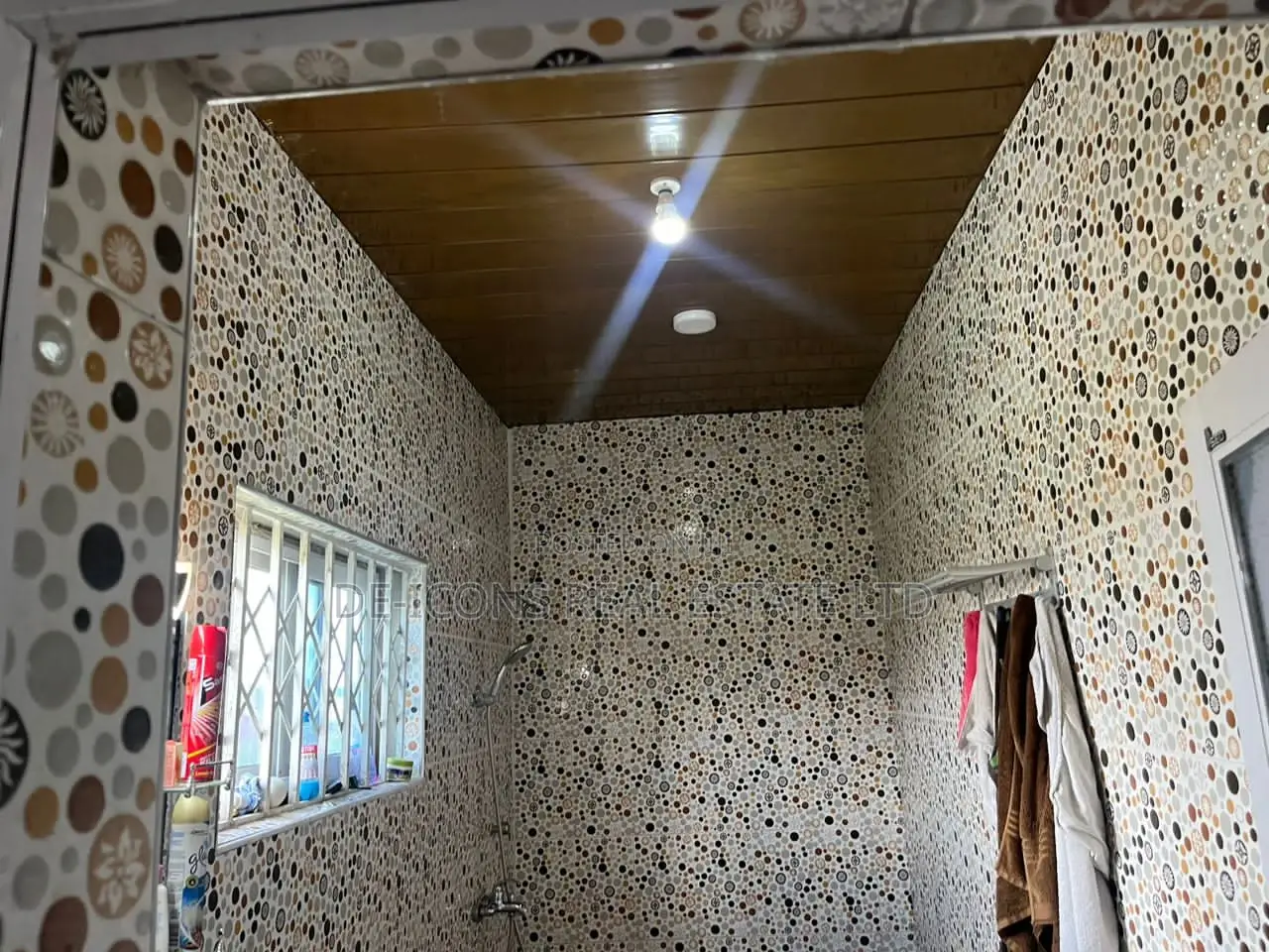 4bdrm House in De-Icons Real Estate, Kasoa for sale