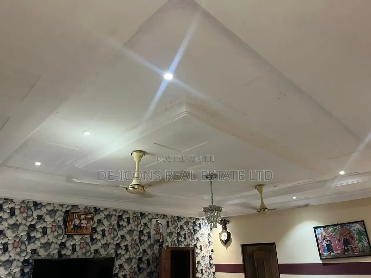 4bdrm House in De-Icons Real Estate, Kasoa for sale