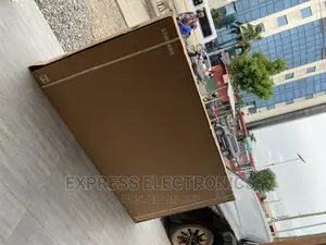 Quality Display UHD 85”Au7172 Smart Samsung Tv 