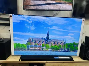 Cu7172 UHD Glossy Smart Samsung 65” Tv