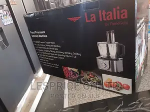 Extra Powerful//Italia Food Processor