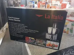 Measured//Italia Food Processor 