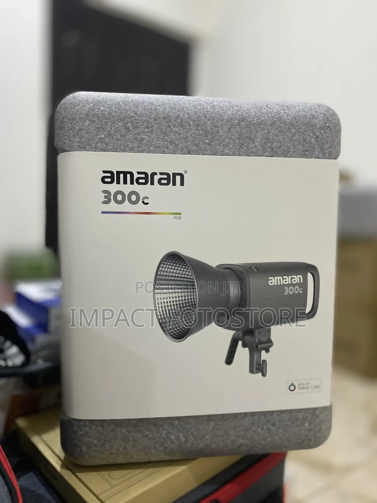 Amaran 300c RGB Led Monolight