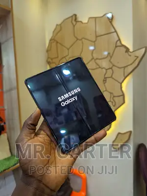 New Samsung Galaxy Z Fold4 256 GB Black