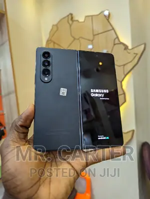 New Samsung Galaxy Z Fold4 256 GB Black