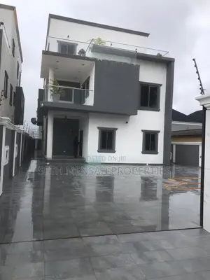 4bdrm House in Achimota for sale