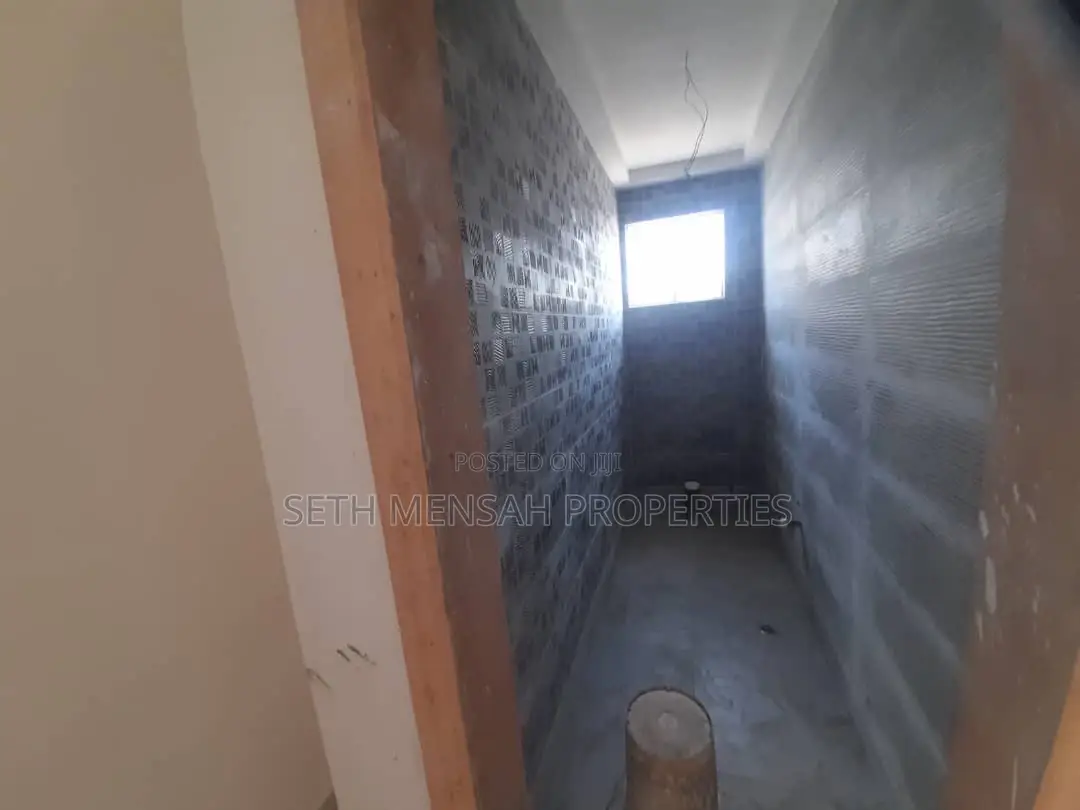 3bdrm House in Ashomang Estate for sale