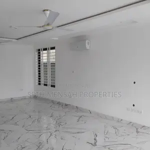 4bdrm House in Ashomang Estate for sale