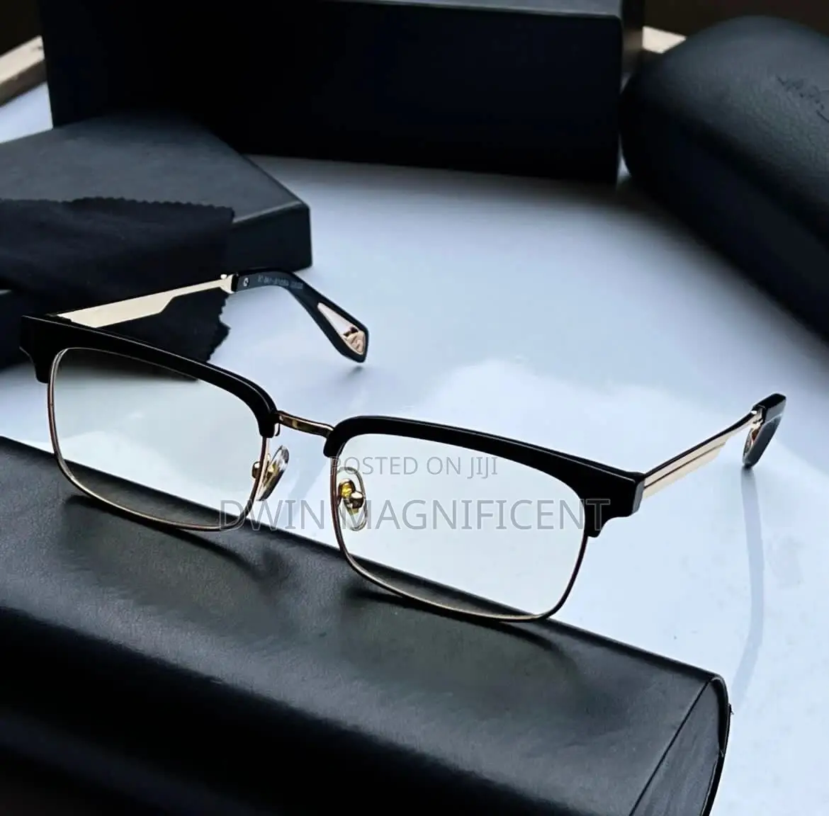 Gaze in Style: The Ultimate Sunglasses Selection