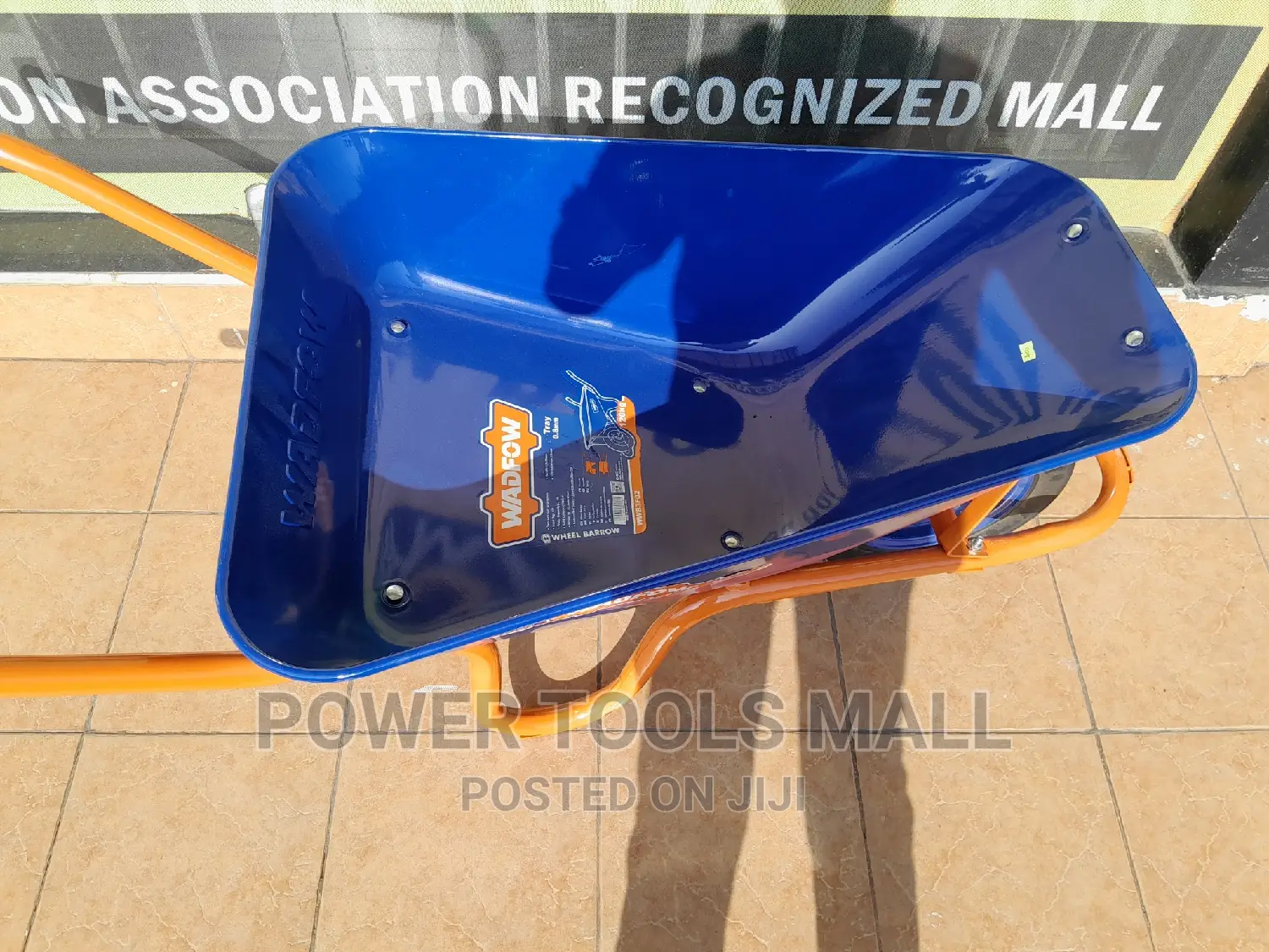 Wheel Barrow Wadfow