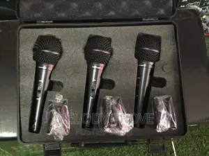 Behringer 3-Set Handheld Microphone (Ultravoice XM1800S)