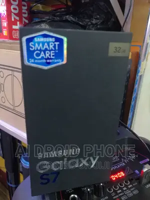 New Samsung Galaxy S7 32 GB Blue