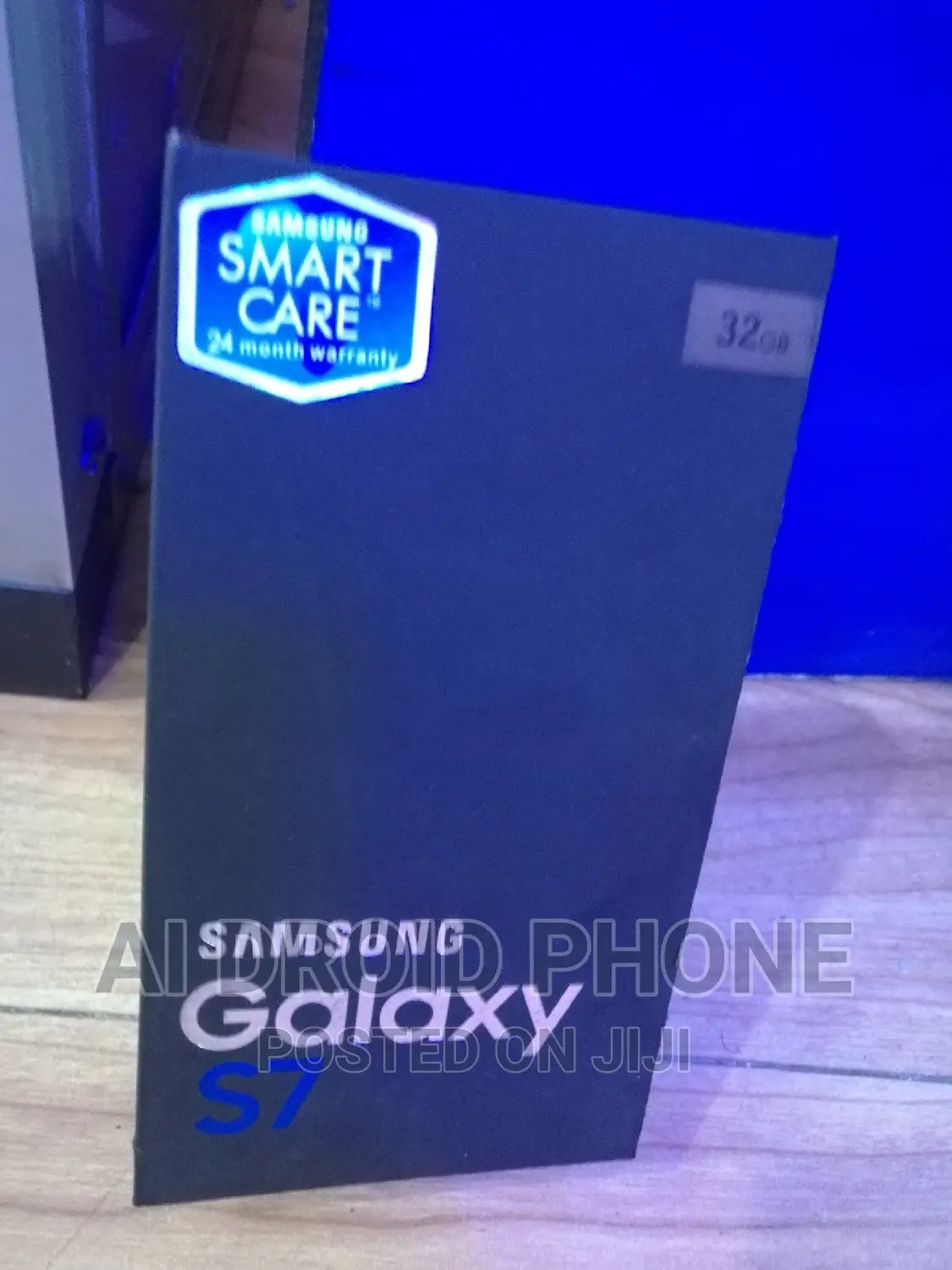 New Samsung Galaxy S7 32 GB Gray