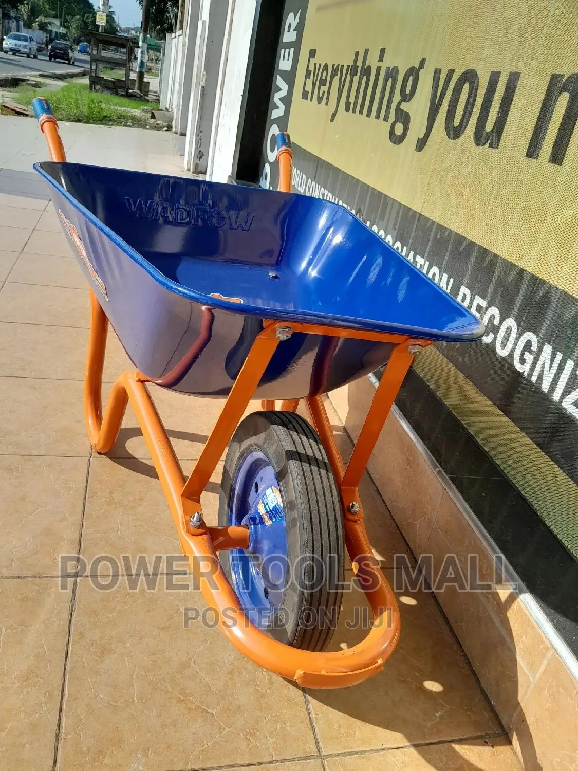 Wheel Barrow Wadfow