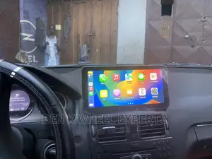 C Class C250 Carplay Screen