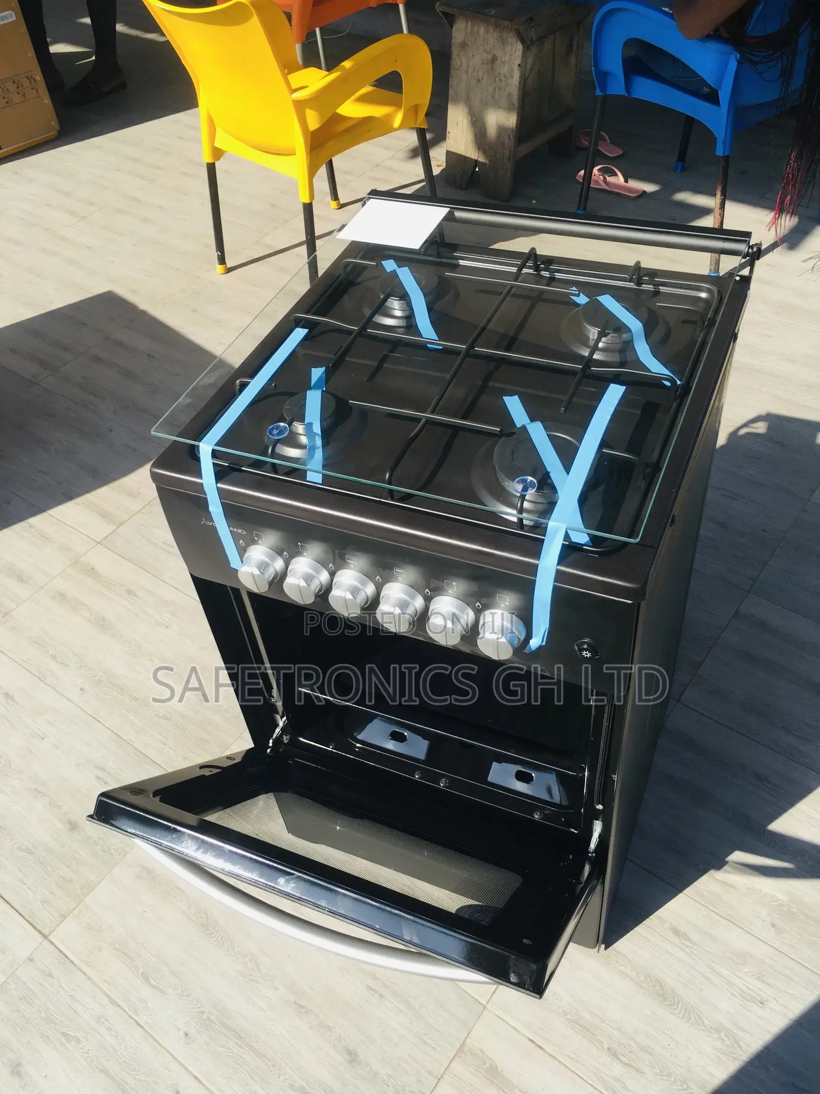 Great Black 4 Gas Burner Oven With Grill 50x50 Volcano