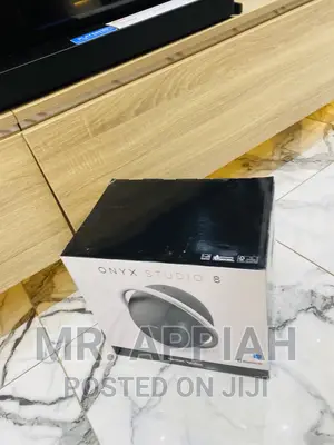 Unique Harman Kardon Onyx Studio 8 Speaker(Black) 
