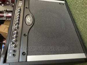 Lead Guitar Combo(Peavey Bandit 112)
