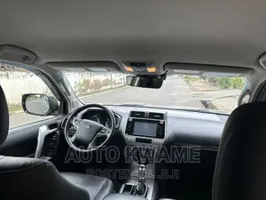 Toyota Land Cruiser Prado 2.7 2018 Gray