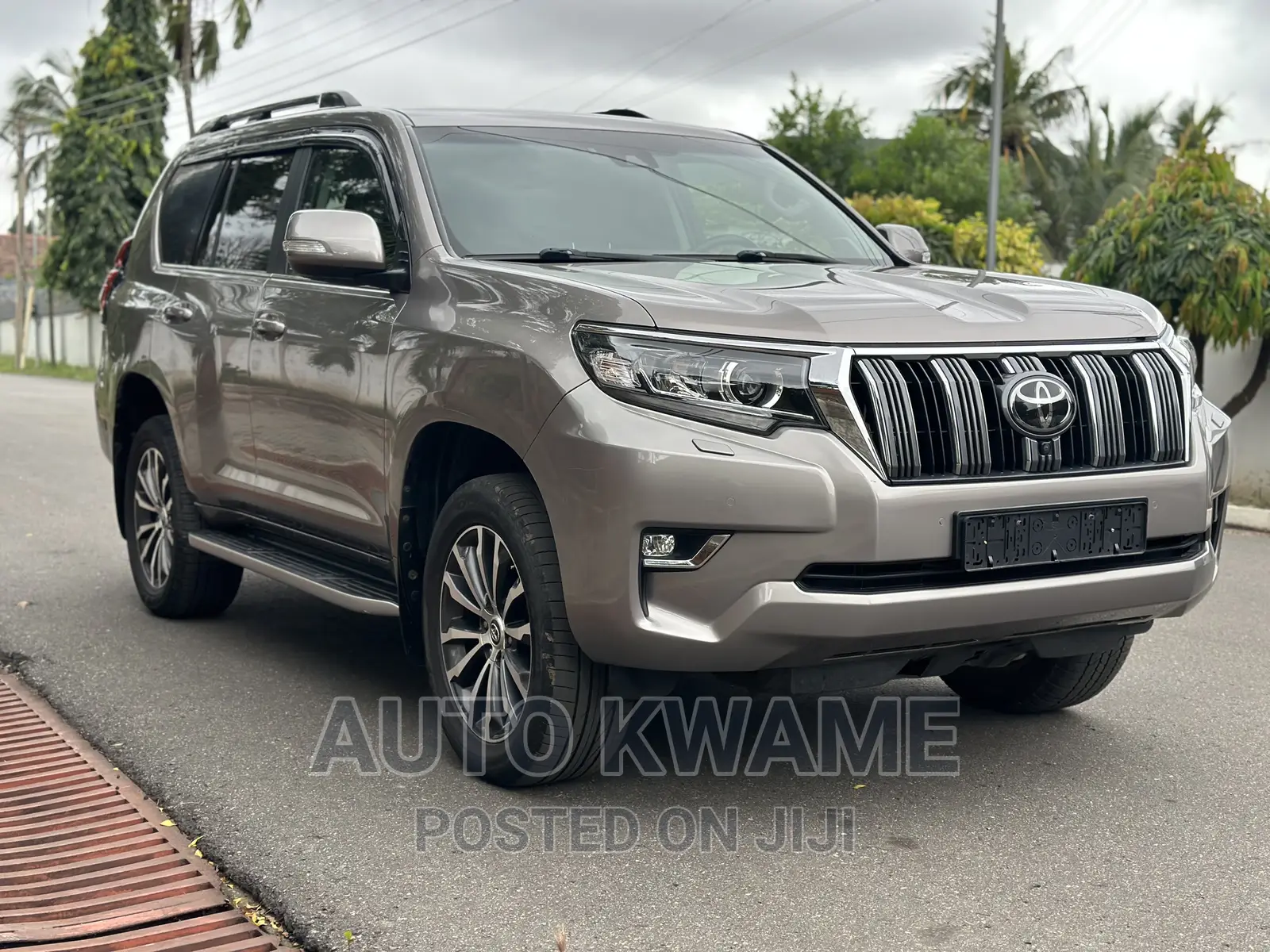 Toyota Land Cruiser Prado 2.7 2018 Gray