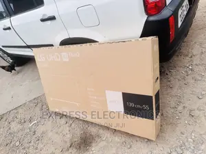 55”UQ80 Series UHD Smart Glossy Screen High Resolution