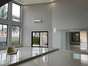 6bdrm House in East Legon for sale