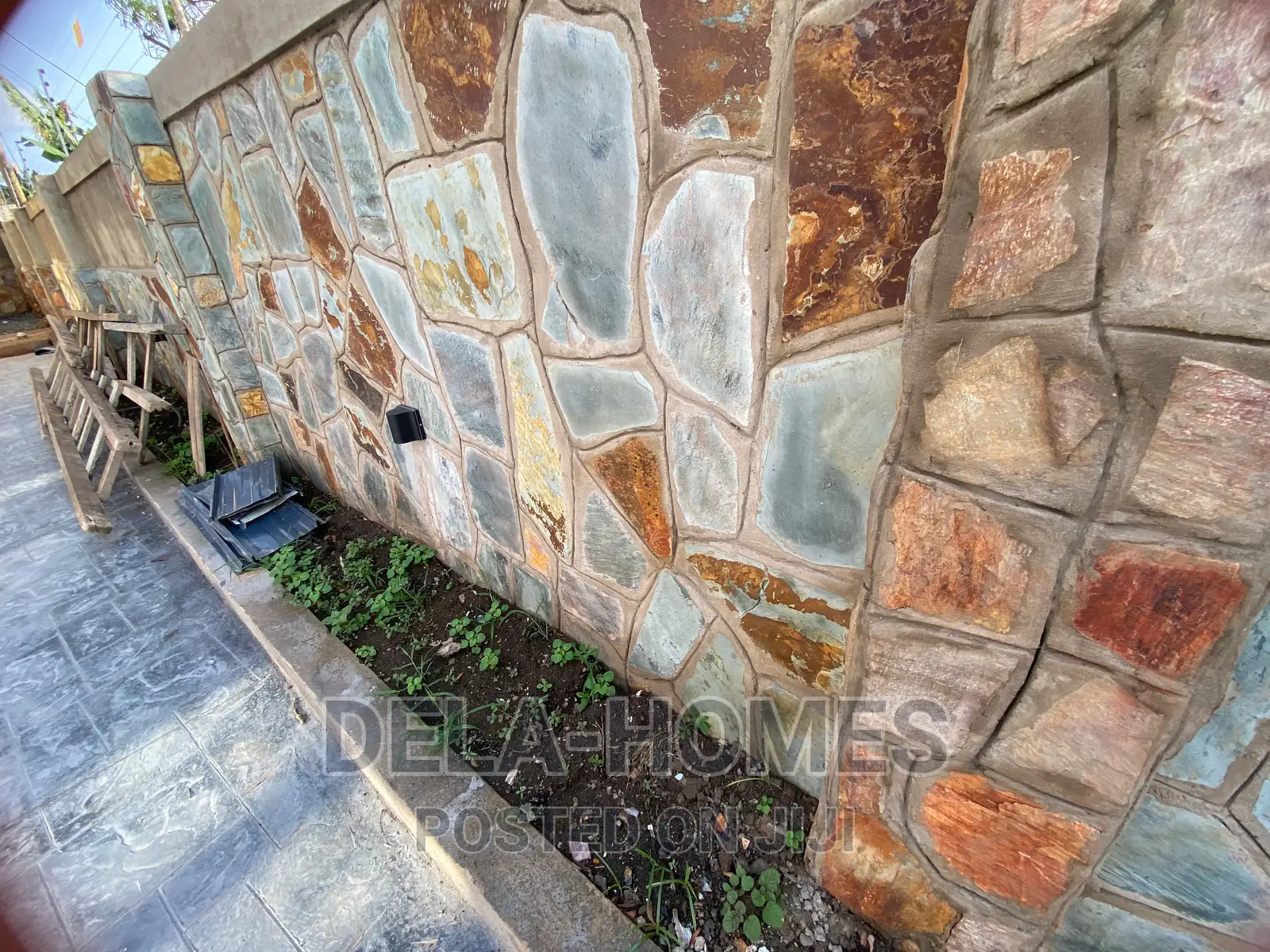 2bdrm Apartment in Lakeside Estate, Ashaley Botwe for rent