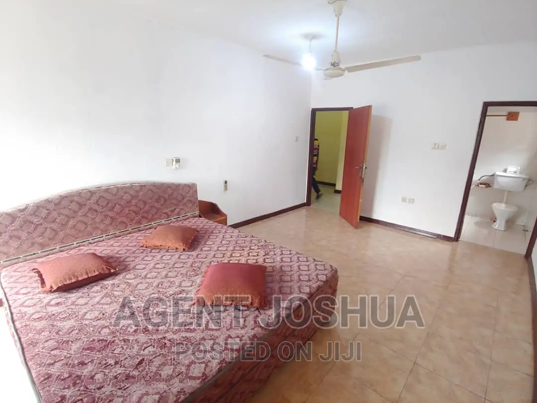 4bdrm House in Manet Court Estate, Spintex for rent