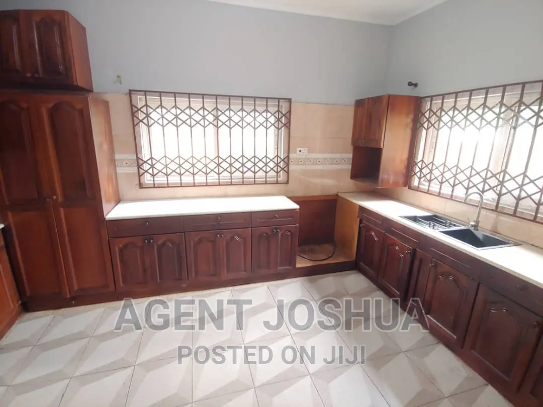 4bdrm House in Manet Court Estate, Spintex for rent