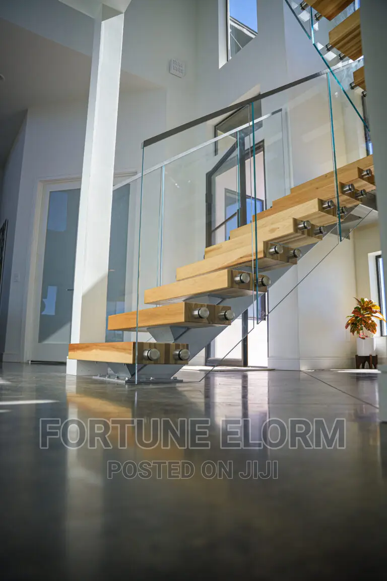Mono Stringer (Open Modern) Floating Staircase.
