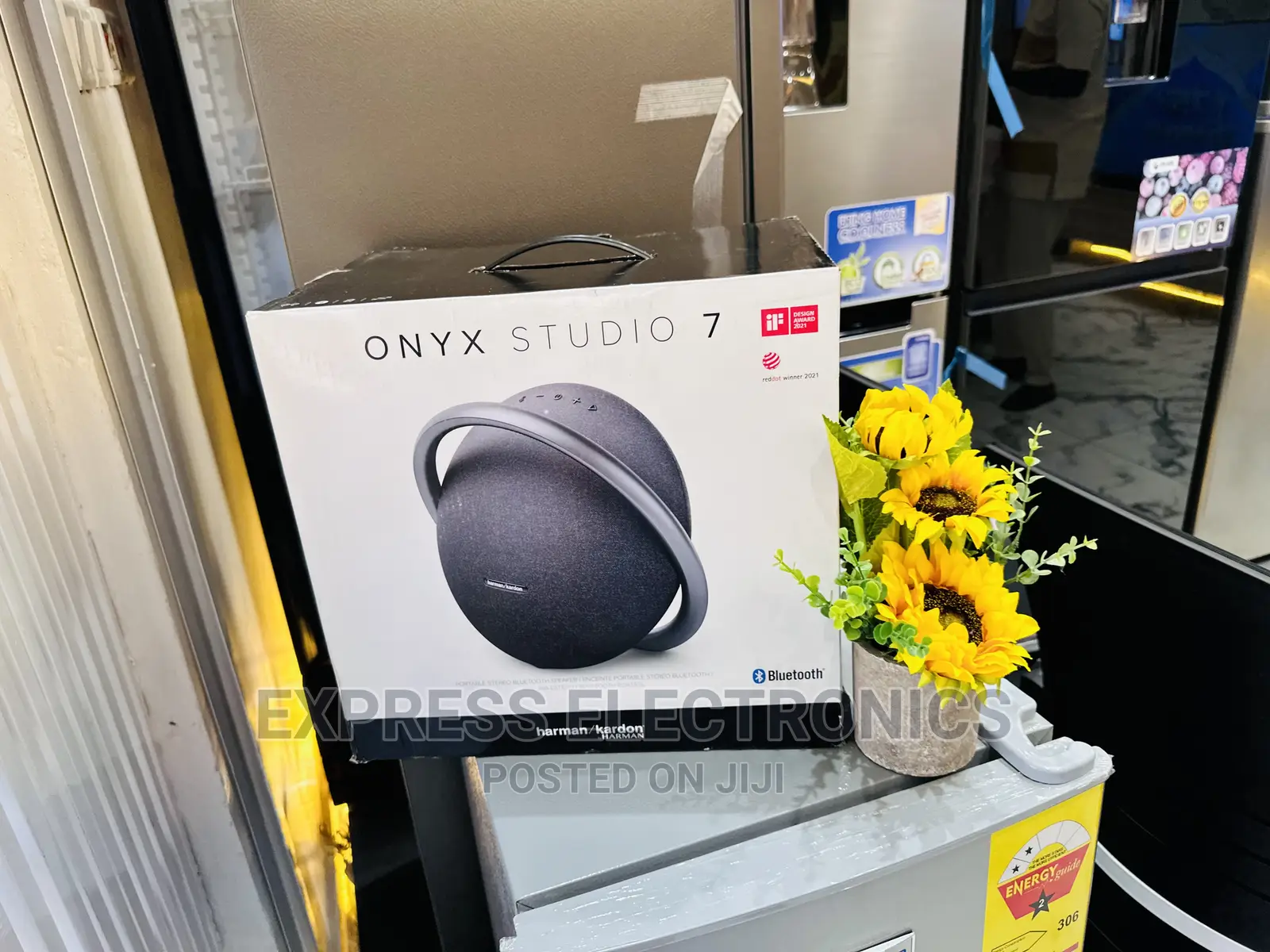 Tough and Durable Onyx 7 Bluetooth Speaker