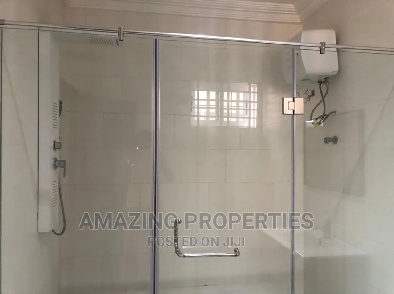 4bdrm House in Airport Residential Area for sale