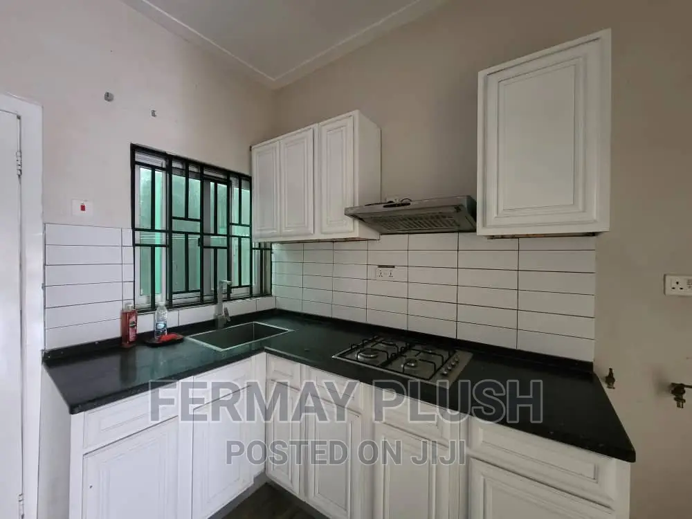 2bdrm House in Oyarifa, Accra Metropolitan for sale