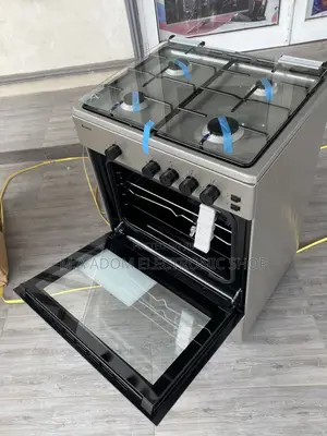 Brand New Chigo 60x60 4 Gas Burner With Oven and Grill.