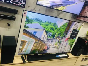 65 Inches Glossy Led Samsung Uhd Smart Crystal Bu80 Tv