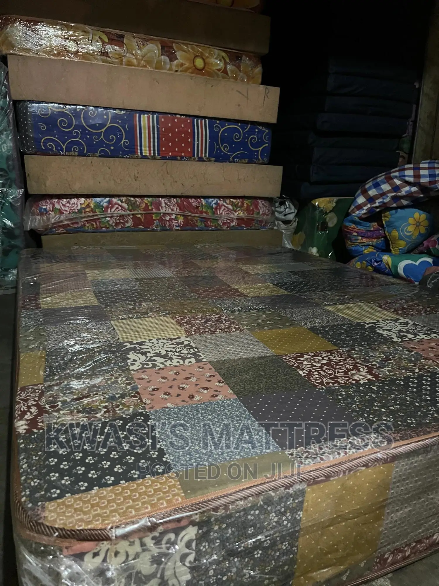 8 Inches Double Mattress ( Extra Hard)